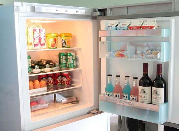 冰箱保鲜室为什么会结冰？怎么解决呢？